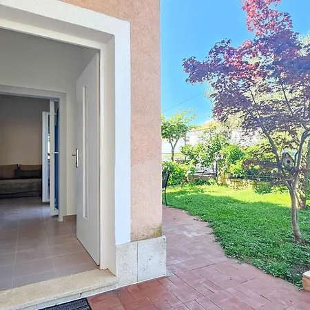 Adila 3 Apartment Novigrad Istria