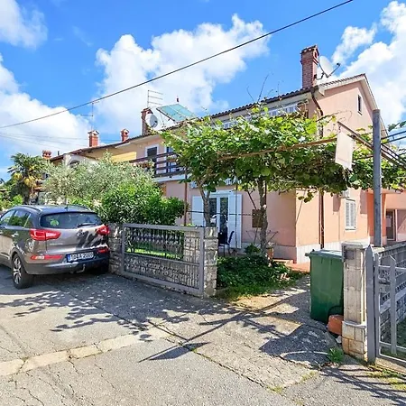 Adila 3 Novigrad Istria