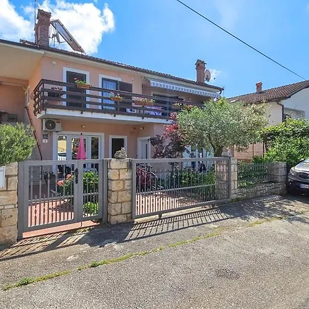 Apartment Adila 3 Novigrad (Istria)